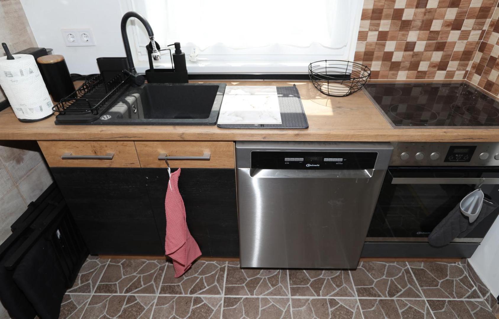 Four Flowers Apartman Siofok Ngoại thất bức ảnh