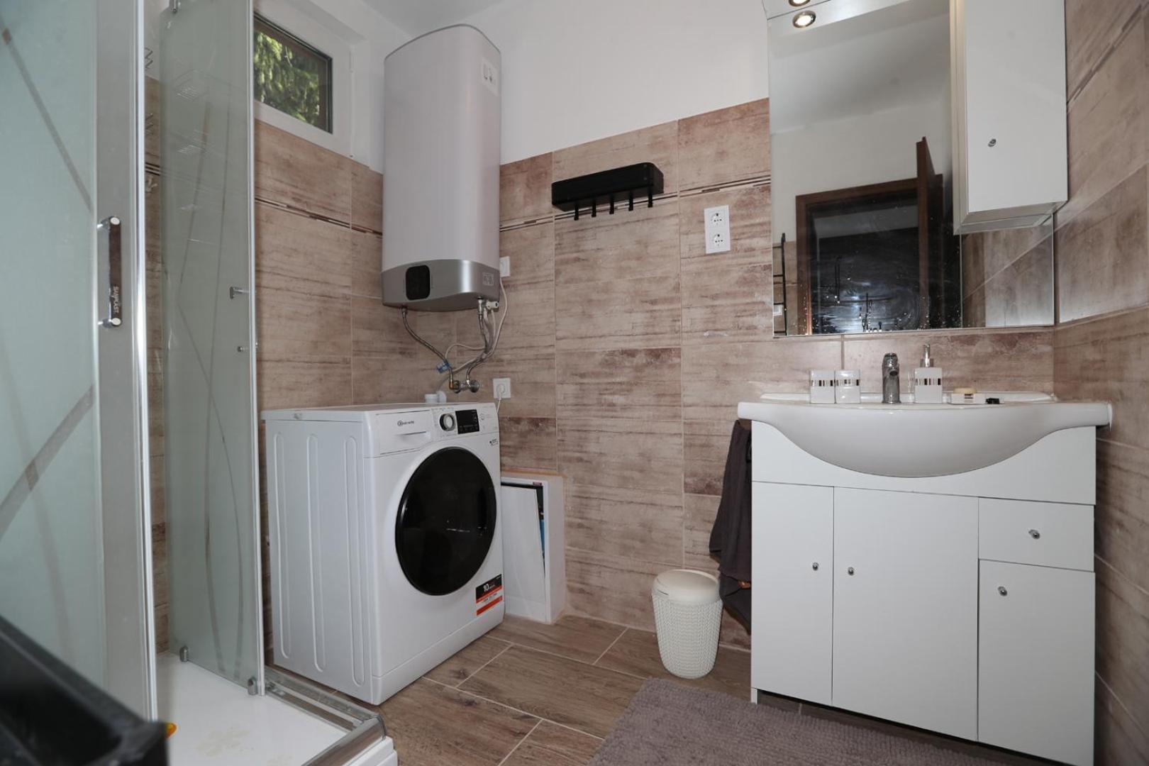 Four Flowers Apartman Siofok Ngoại thất bức ảnh